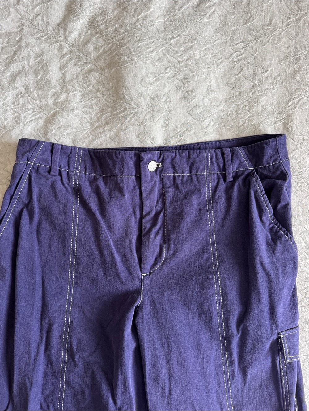 Maeve by Anthropologie Women’s Purple Cargo Pants with Contrast Stitching - Picture 4 of 13